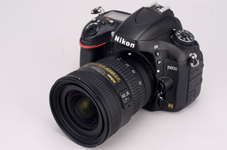 Nikon-AF-S-Nikkor-18-35mm-ONE