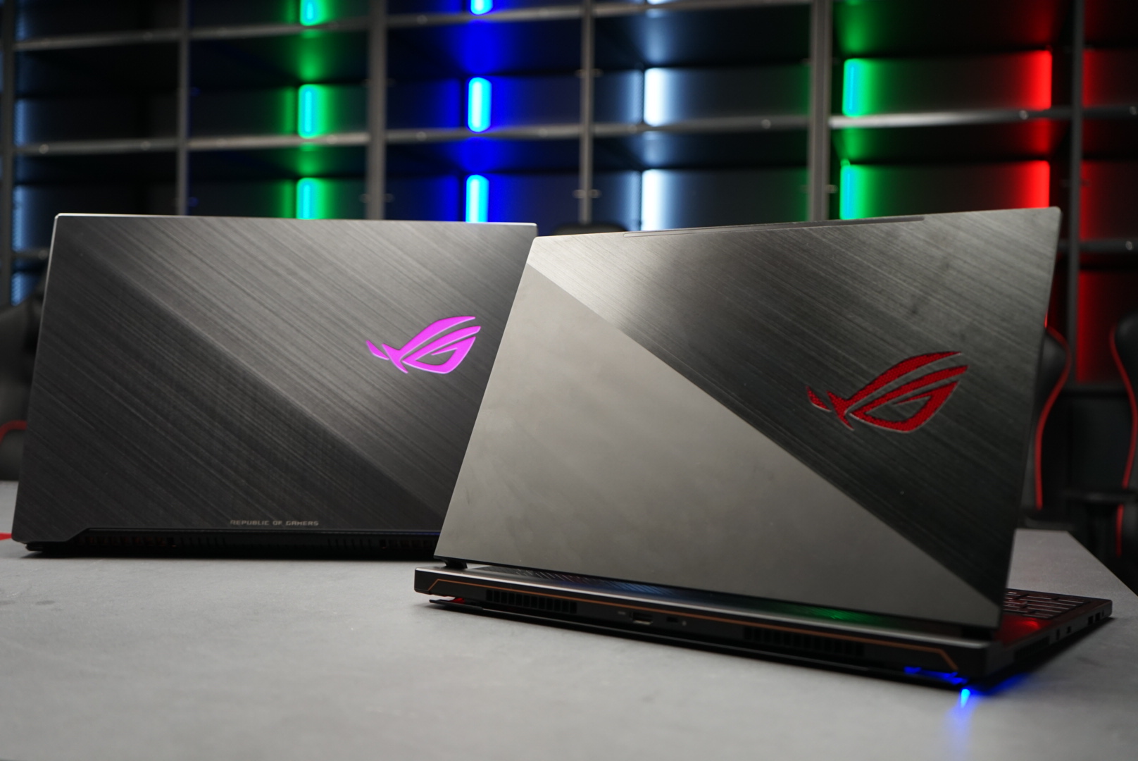 LRM_EXPORT_20180817_123229 17 吋ROG Strix Scar II